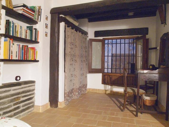 Casa rural para 4 personas, con terraza y vistas, Se admiten mascotas en Baños de la Encina - 4