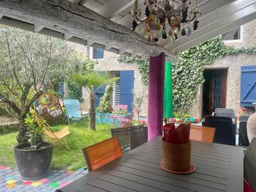 Gîte pour 4 personnes, avec jardin à Malleval