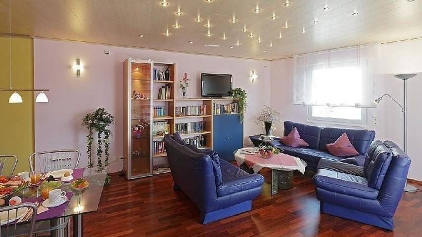 Ferienwohnung für 2 Personen, mit Balkon in Dortmund