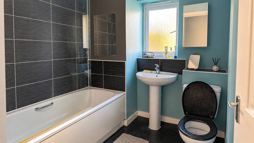 3-Bed House for 5 Guests Near Nec & Bham Airport in Solihull, Birmingham e dintorni