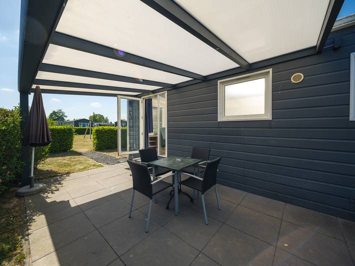 Lodge voor 4 personen, met terras en balkon/terras op de Veluwe