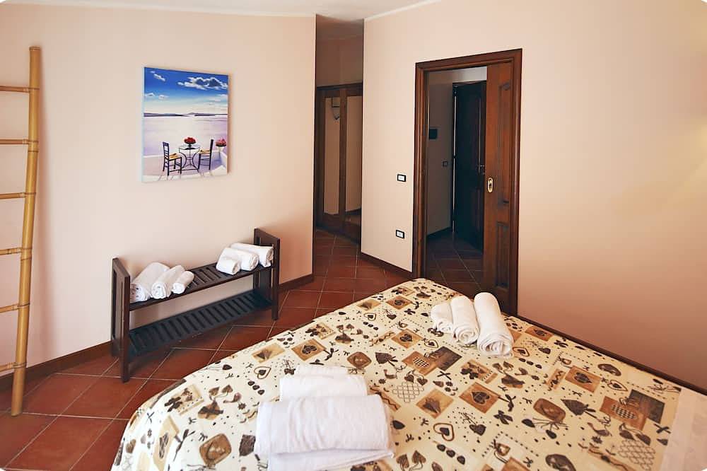 Apartamento entero, Apartments in private villa with pool and less than 100 away from the beach  in Isola di Capo Rizzuto, Provincia de Crotone