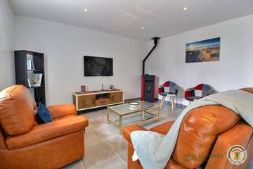 Gîte pour 4 Personnes dans Plougrescant, Région de Lannion, Photo 1