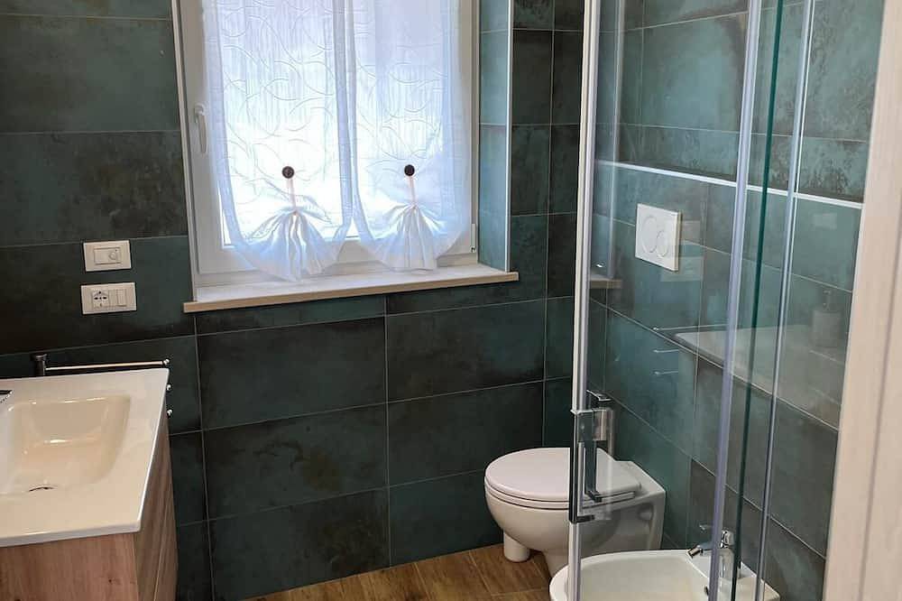 Appartement entier, Casa Bice - A new apartment in the center of Tesino in Castello Tesino, Valsugana