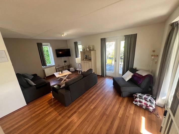 Ferienhaus für 6 Personen, mit Terrasse und Garten sowie Pool in Bruinisse - 2