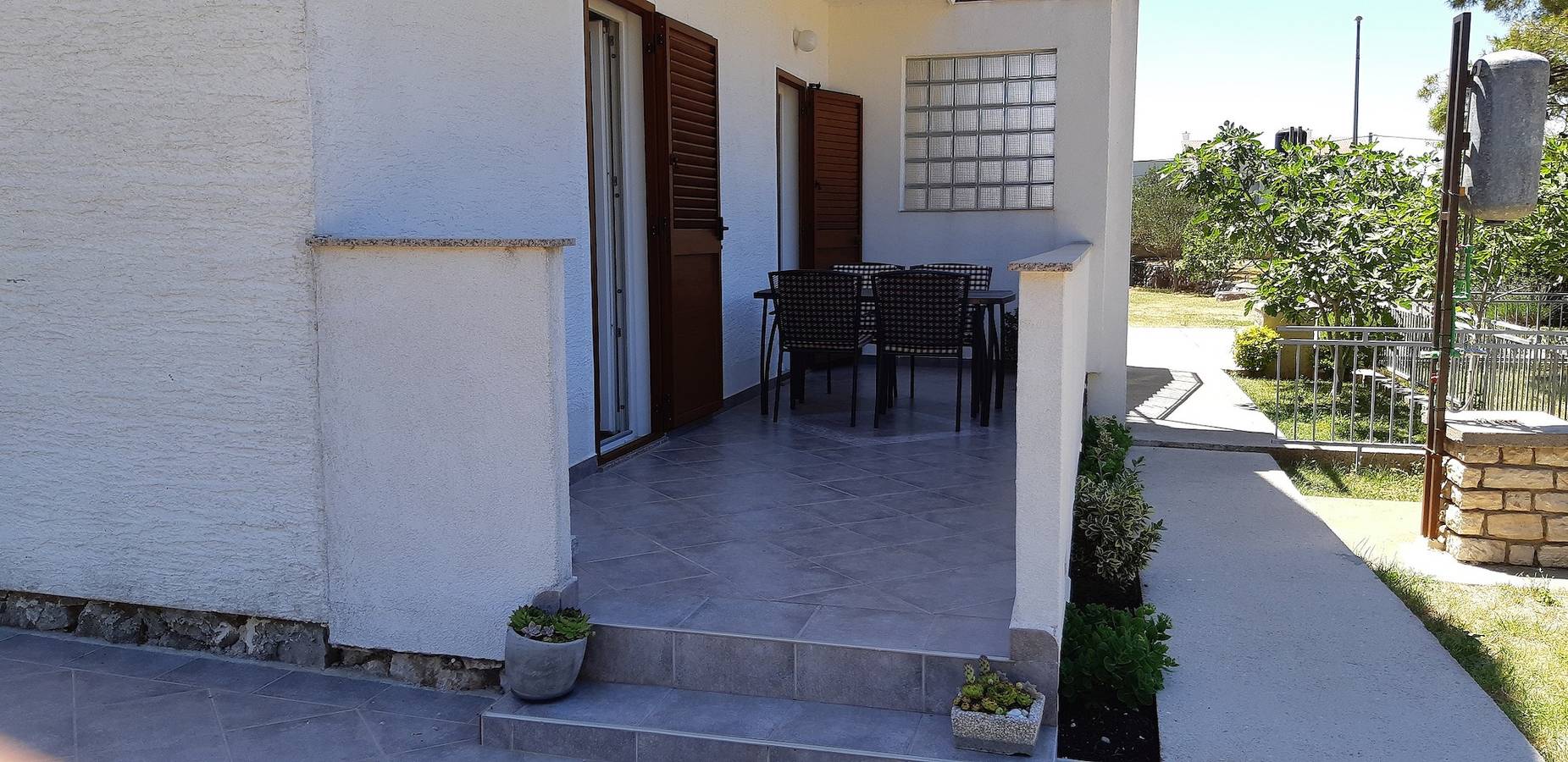 Ganze Wohnung, 2-Zimmer-Ferienwohnung mit Terrasse Starigrad, Paklenica A-6627-d in Starigrad Paklenica, Starigrad