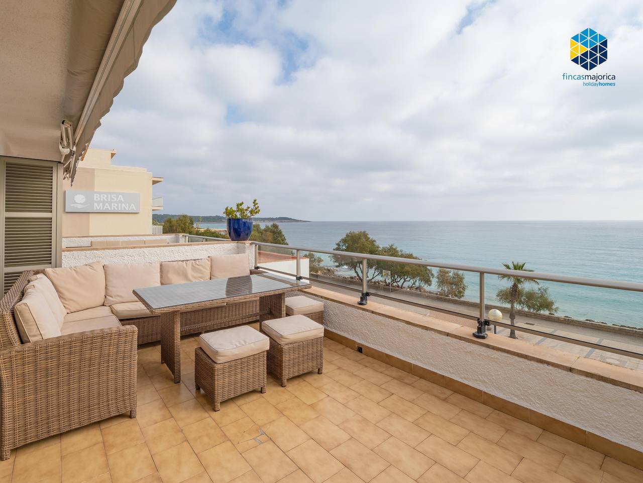 Appartement entier, Appartement de vacances pour 4 personnes avec balcon in S'illot, Sant Llorenç des Cardassar