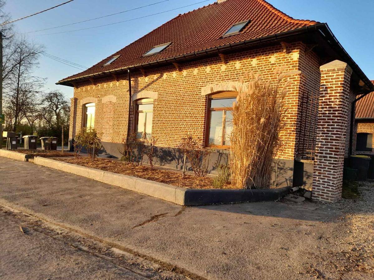 Three-Bedroom Home in Fromelles, Région de Lille
