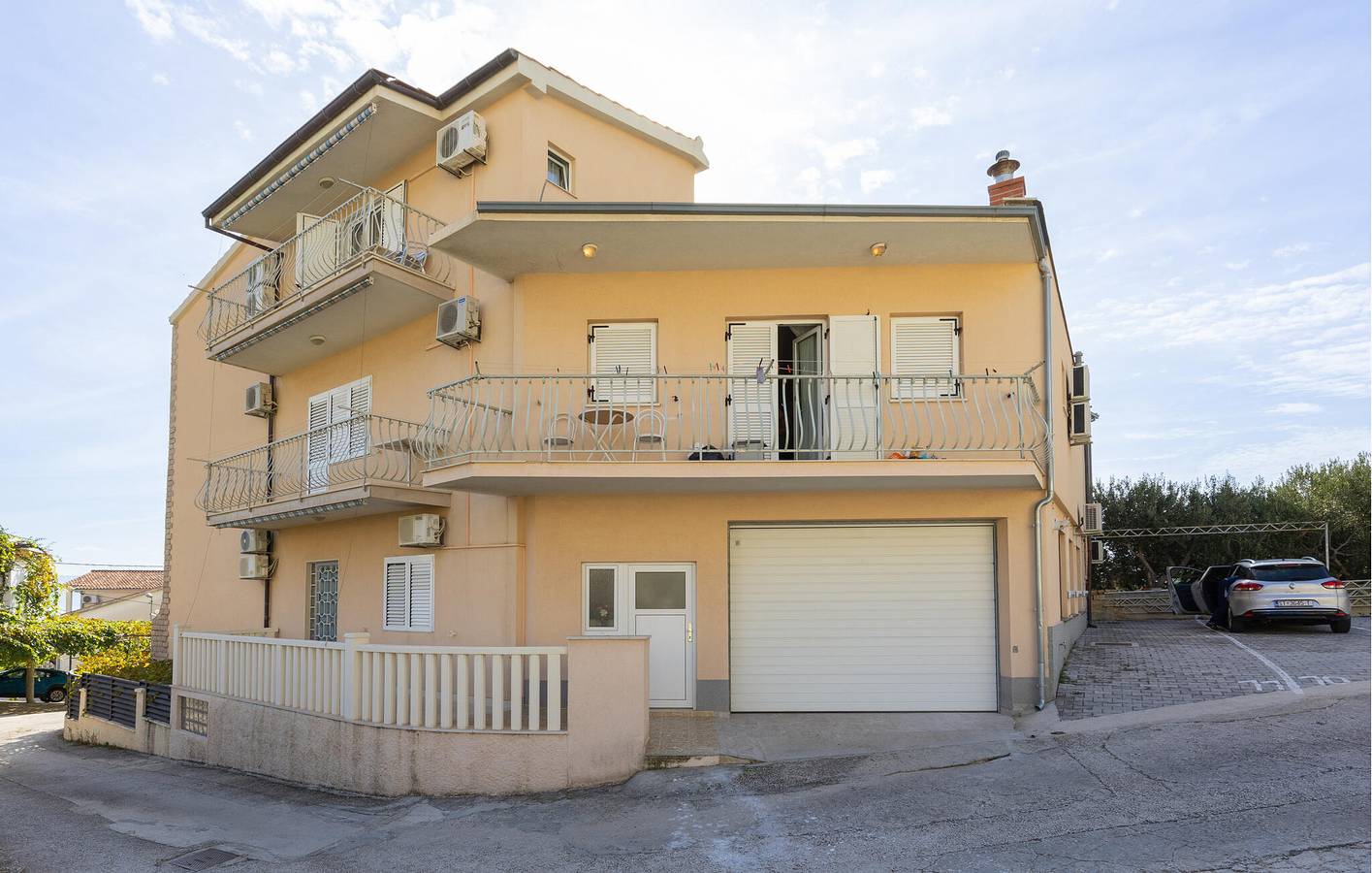 Ganze Ferienwohnung, Ferienwohnung für 4 Personen mit Terrasse in Omis, Split-Dalmatien