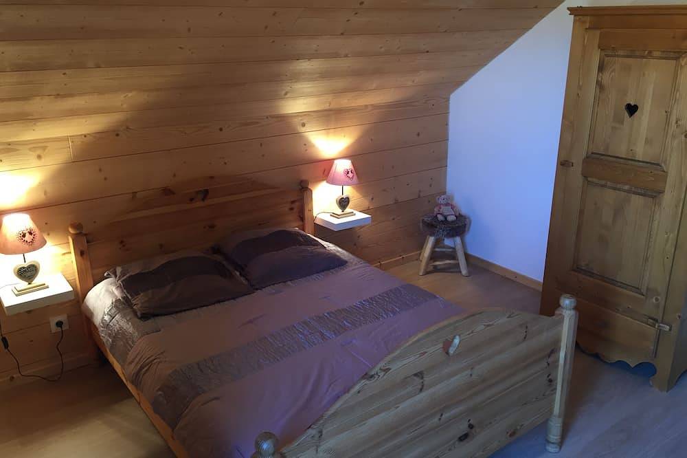 Chalet de Jeanne avec Wifi, Jaccuzi & Sauna privatif à 2min des pistes de ski in La Bresse, Parc naturel régional des Ballons des Vosges