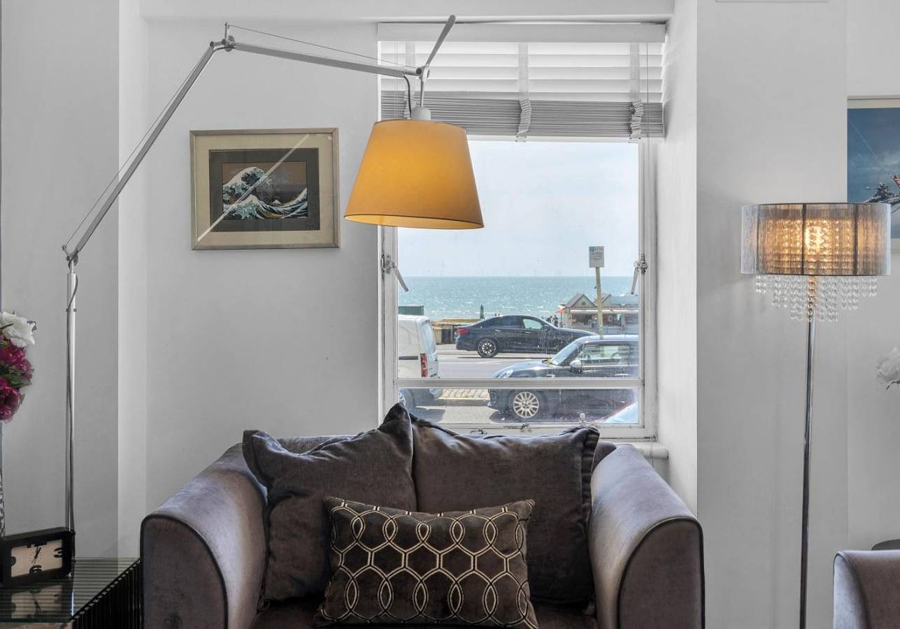 Apartamento entero, Deco Seafront | By My Getaways in Brighton, Sussex