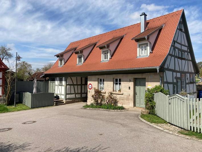 Ferienwohnung für 2 Personen, mit Terrasse und Whirlpool sowie Garten und Pool in Landkreis Haßberge - 2