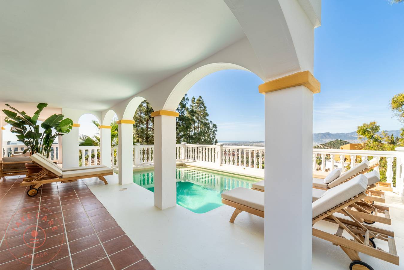 Villa til 8 Personer i Puerto de la Torre, Malaga