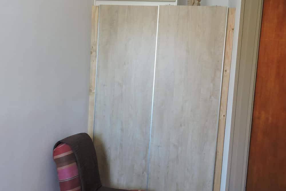 Apartamento entero, En el corazón del bonito pueblo de Bera en Navarra, en el camino hacia el paso Ibardin in Vera de Bidasoa, Pirineos