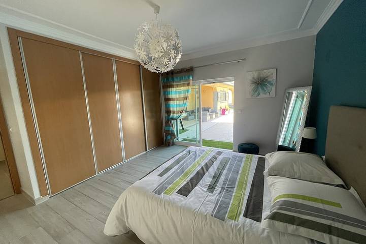 Location de vacances pour 7 personnes, avec jardin et balcon dans Fernão Ferro - 3