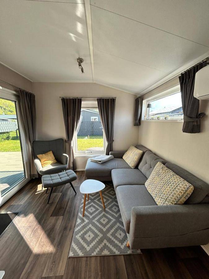 Ferienhaus für 4 Personen, mit Ausblick und Garten in Koblenz