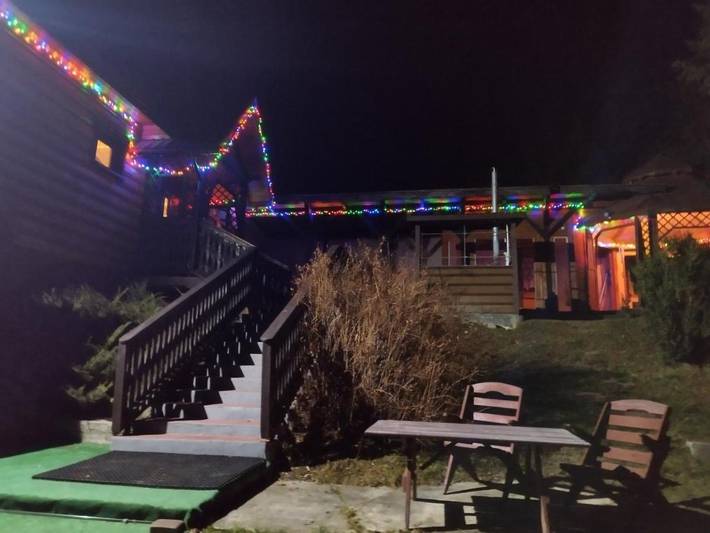 Domek letniskowy dla 9 osób, z widok i ogród oraz basen, zwierzęta dozwolone w Beskidy