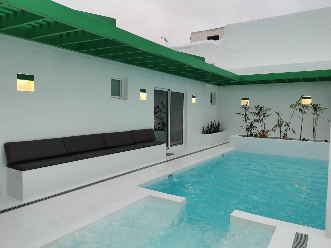 Villa rurale de deux chambres avec piscine, jacuzzi in Tiagua, Teguise