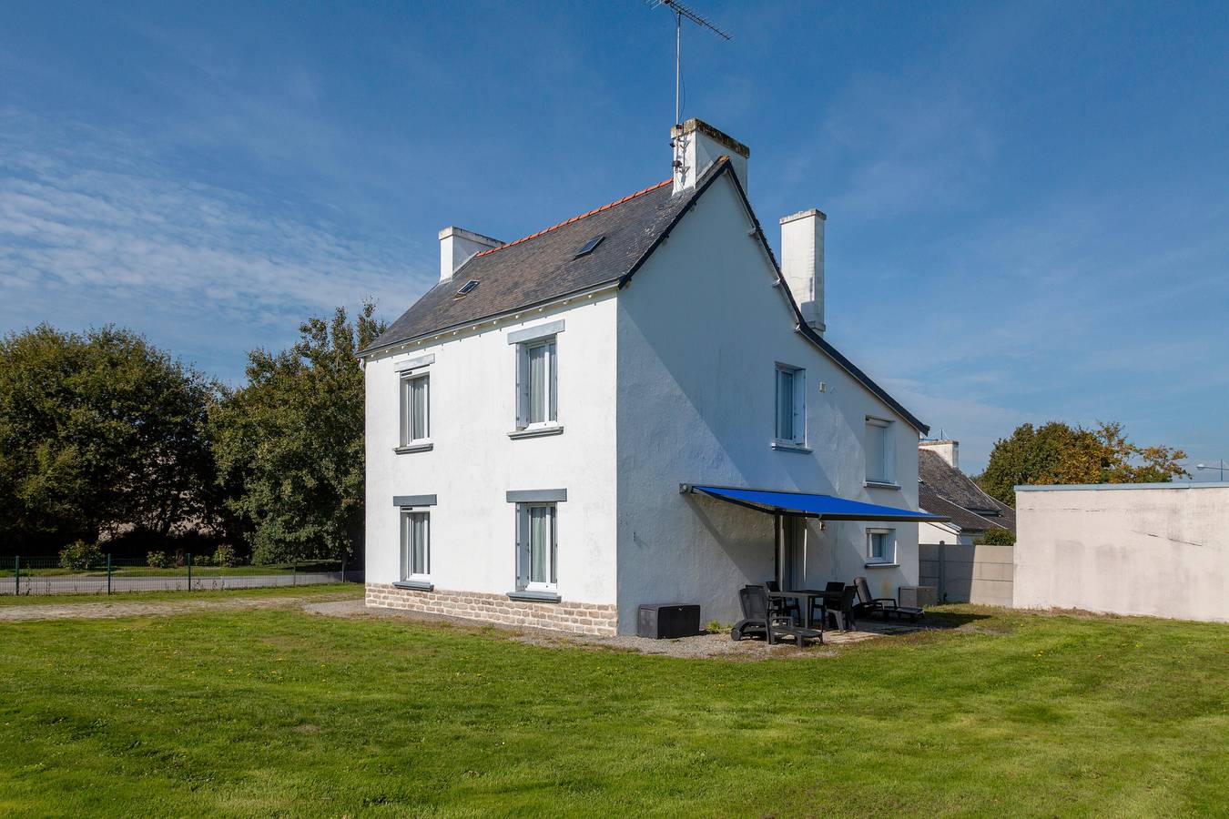 Apartamento entero, Apartamento 'Appartement Drenec' con Jardín Compartido y Wi-Fi in Fouesnant, Côte de Cornouaille