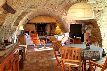 Finca für 8 Personen in Montlaux, Provence, Bild 2