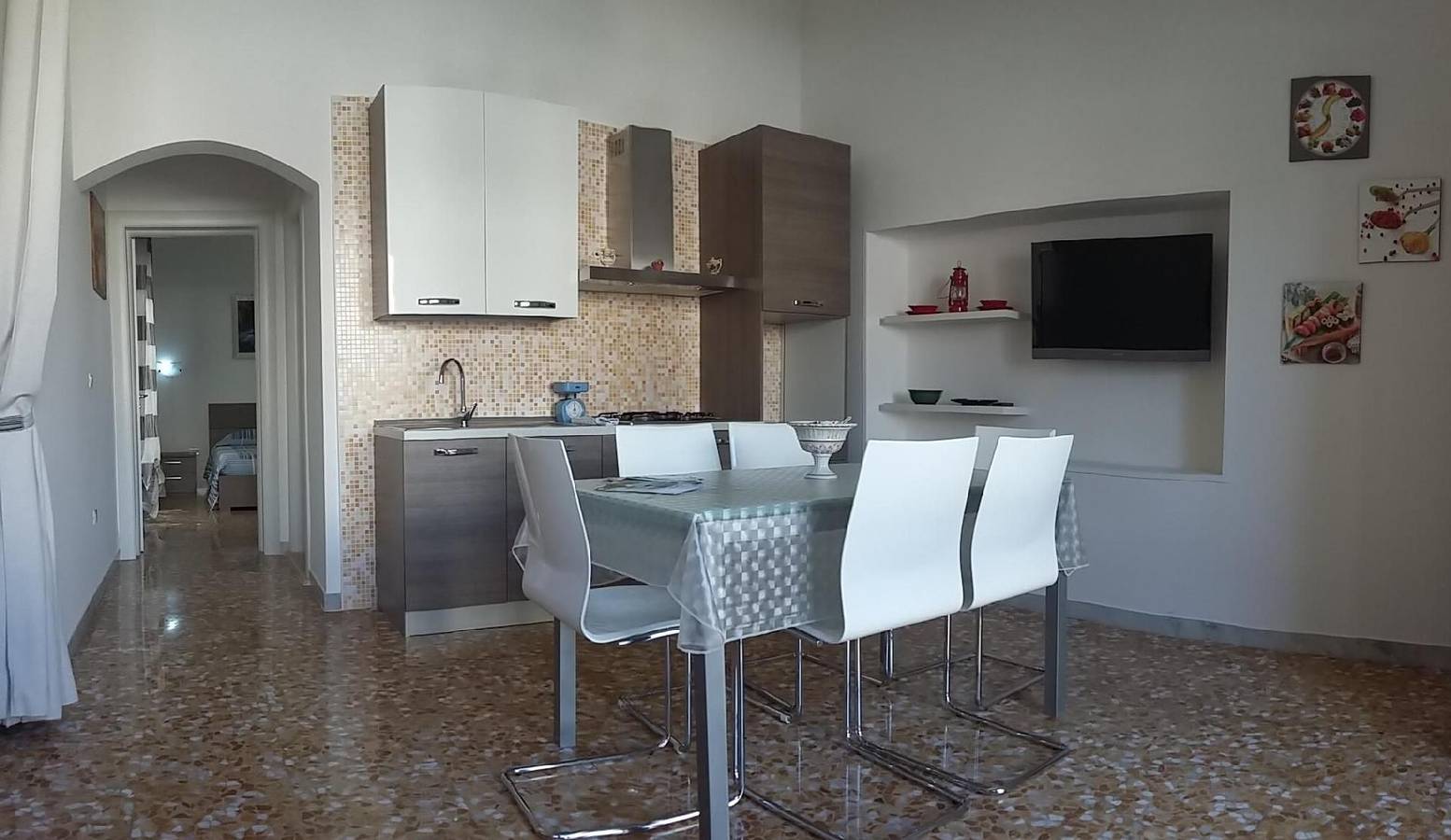 Apartamento vacacional entero, Acogedor apartamento con cuna, aire acondicionado y restaurantes cercanos in Campomarino Di Maruggio, Campomarino (apulia)