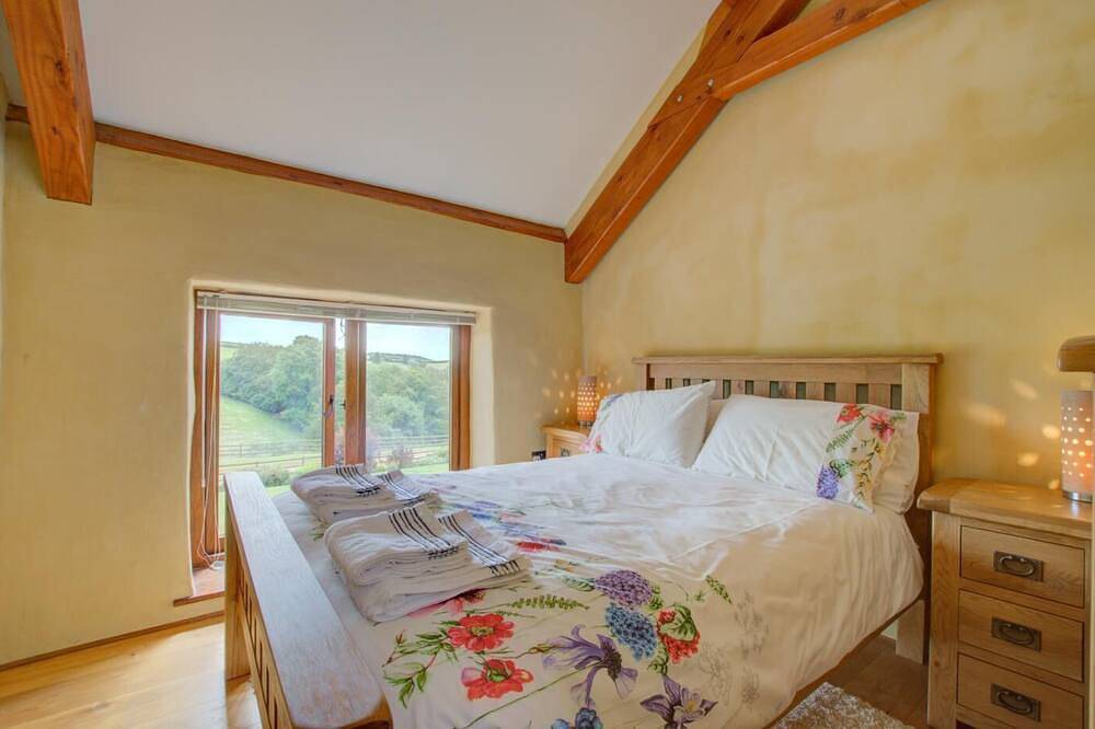 3 Bed in Tiverton (oc-thresh) in Tiverton, Devon
