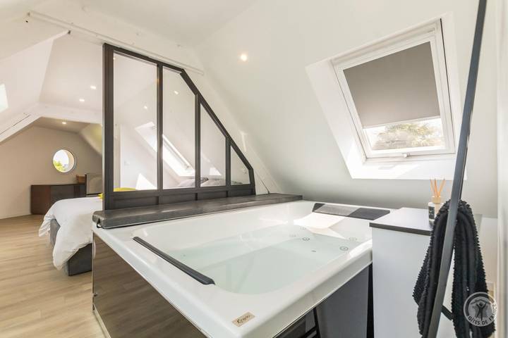 Gîte pour 2 personnes, avec jardin