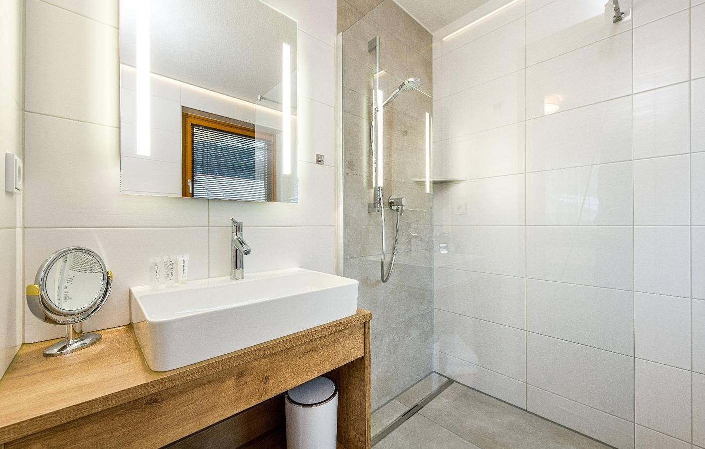 Doppelzimmer, Komfort, Kurzaufenthalt in Steeg, Allgäuer Alpen (Österreich)