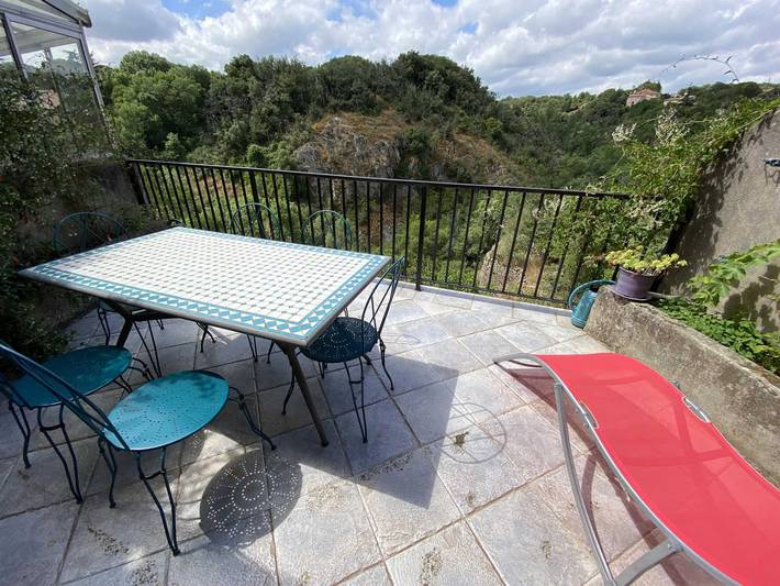 Gîte pour 4 personnes, avec terrasse à Montolieu - 2