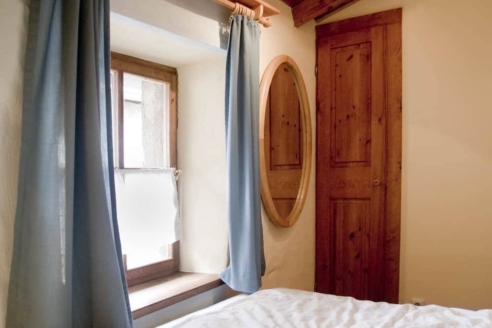 Comfortabel vakantiehuis in het historische centrum van Muslone, Gargnano in Gargnano, Garda Bergen