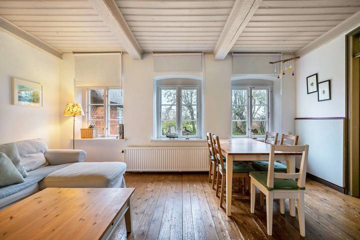 Ganze Wohnung, Ferienwohnung 4 Am Westerdeich" mit privater Terrasse, Gemeinschaftsgarten und Wi-Fi in Rodenäs, Nordfriesland