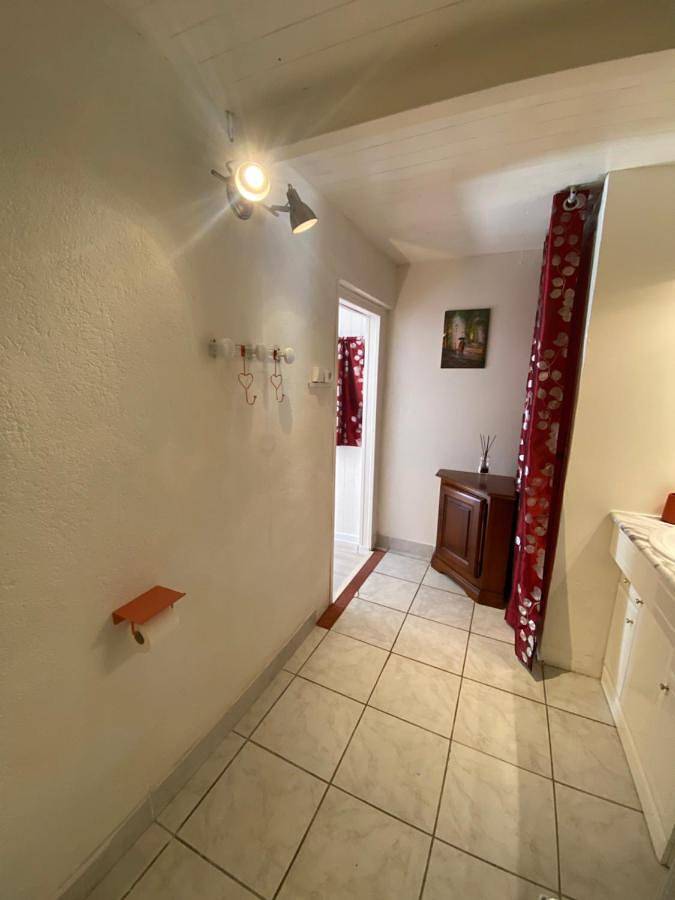 Location de vacances pour 2 personnes, avec terrasse ainsi que jacuzzi et sauna à Molières-sur-Cèze - 3