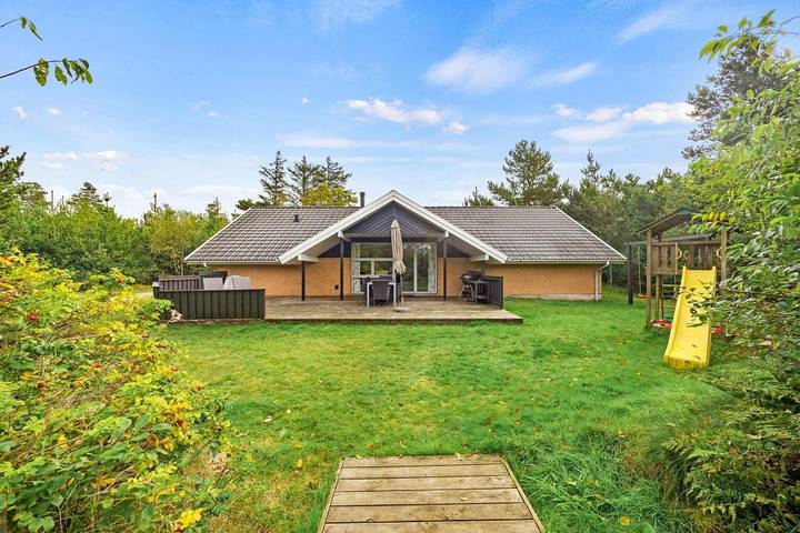 Ferienhaus für 10 Personen, mit Pool und Sauna, mit Haustier in Henne Strand