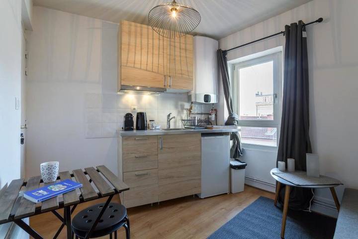 Gîte pour 4 personnes, avec vue dans Bourse du Travail Salle Albert Thomas