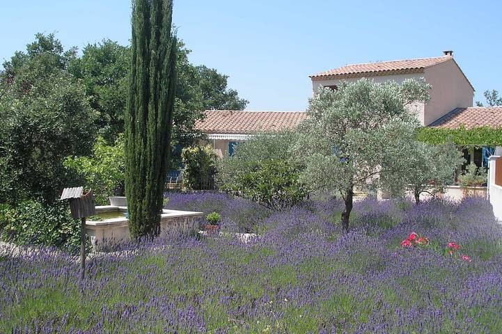Maison d’hôte pour 2 personnes, avec Jardin à Lacoste - 4