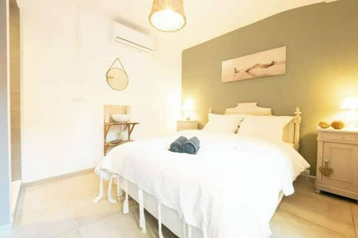Ganze Wohnung, Champetre#Zentrum#Parkplatz#WLAN#Selbstcheck-In#Sleepntripbeziers in Béziers, Côte d'Améthyste