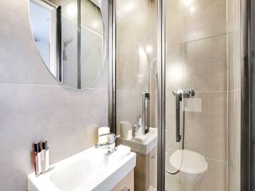 Appartement De Vacances pour 2 Personnes dans Paris, Île de France, Photo 4