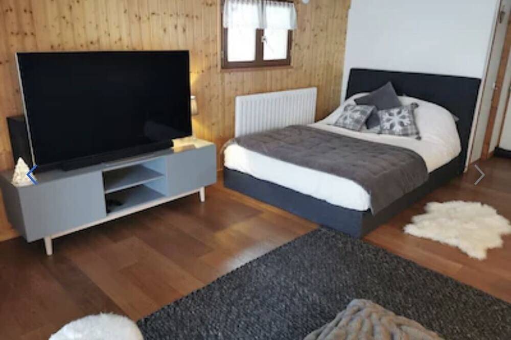 Villard de Lans beau chalet rénové cosy  ensoleillé calme absolu vue superbe in Lans-en-Vercors, Parc naturel régional du Vercors