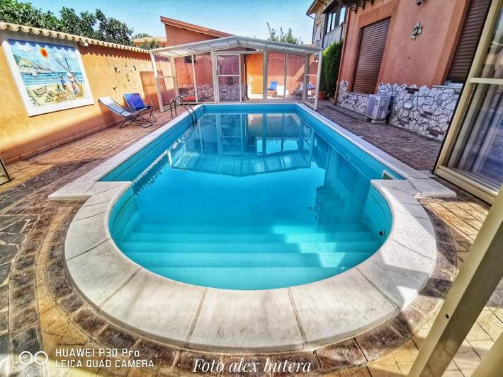 Appartement de vacances pour 3 personnes, avec piscine et jardin - 1