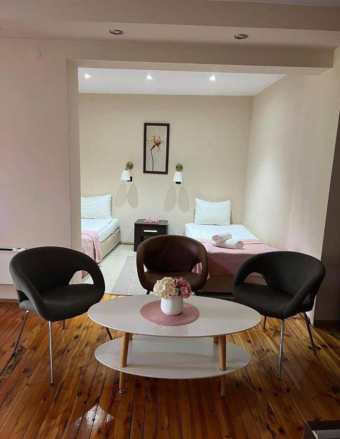 Maison d’hôte pour 2 personnes, avec terrasse et vue, animaux acceptés dans Veliko Tarnovo - 2