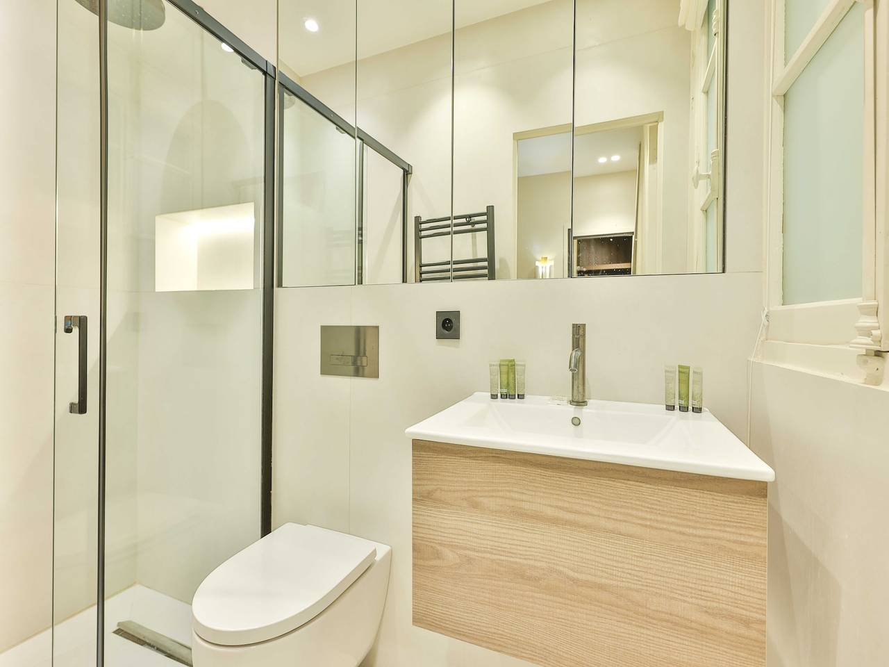 Entire apartment, Wonderful Appartment 4p /1 Br Nation / Bastille in Paris, Ile de France