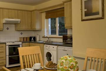 Holiday Home for 6 People in Dunmore East, County Waterford, Photo 4