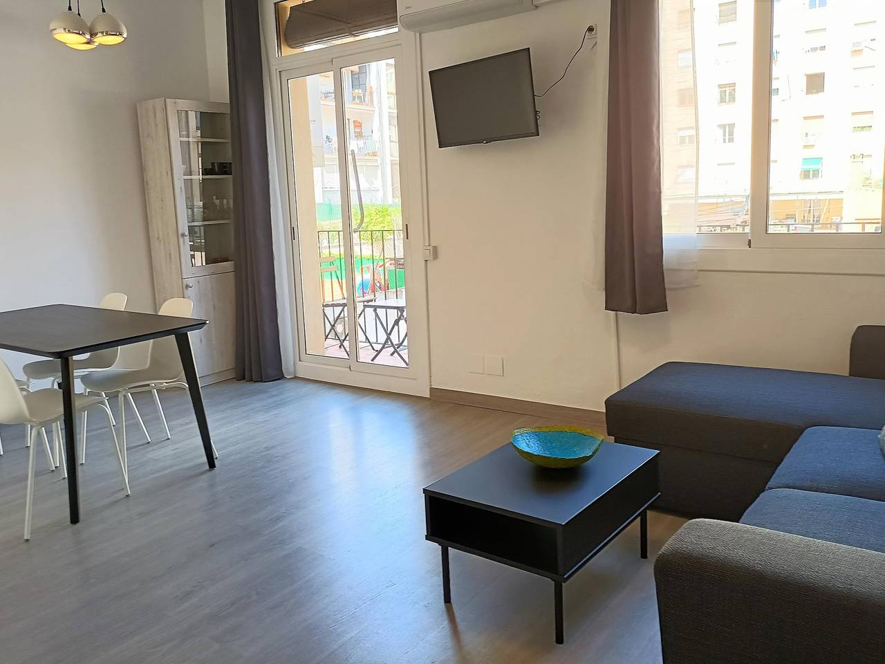 Entire vacation apartment, Suitur Apartment Floridablanca Barcelona in Barcelona Centre, Barcelona