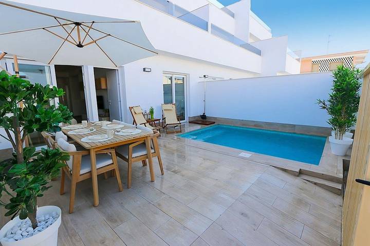 Ferienhaus für 6 Personen, mit Balkon - 1