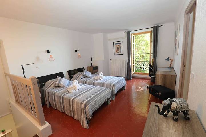 Location de vacances pour 4 personnes à Carros - 3