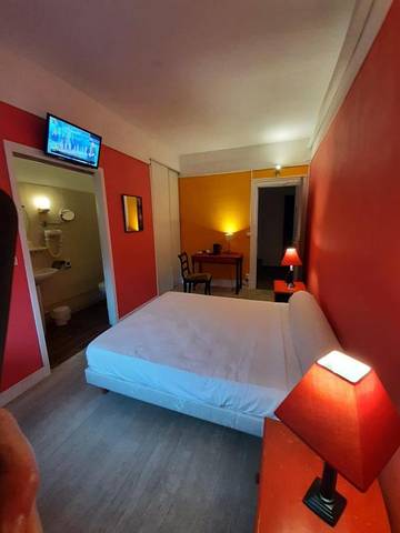 Hôtel pour 2 personnes, avec balcon et vue à Beauvais