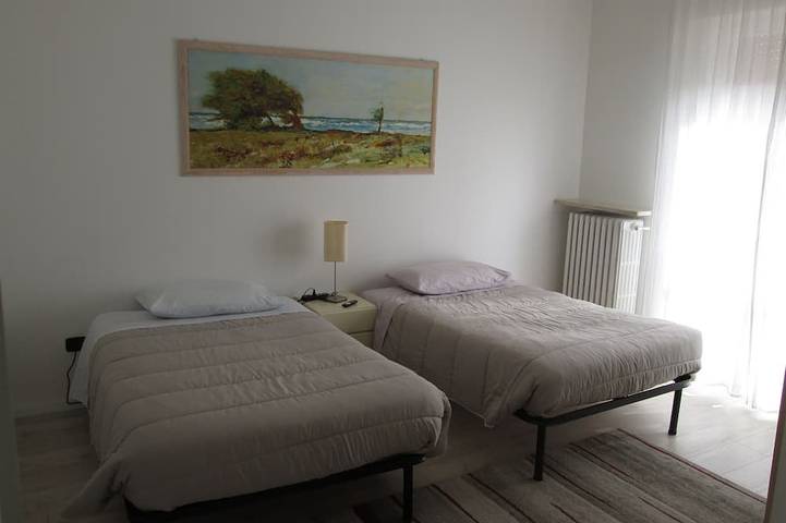 Ganze Wohnung, Jungenhaus - 90 qm Nur Für Dich. in Pavia, Pavia Provinz