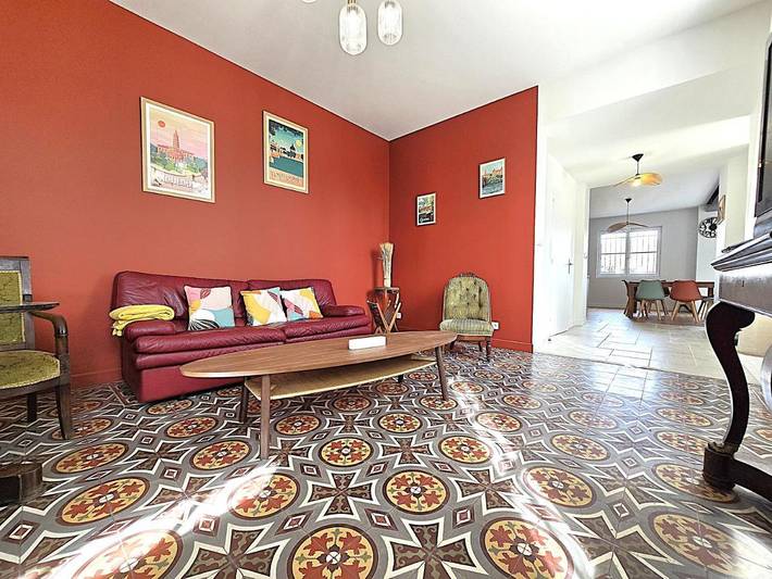 Location de vacances pour 8 personnes, avec vue ainsi que jardin et piscine à Fronton - 3