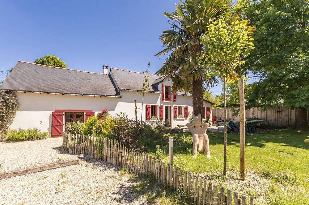 Ruhiges Ferienhaus nahe Nantes, familienfreundlich, Wlan, haustierfreundlich in Nort-sur-Erdre, Châteaubriant und Umgebung