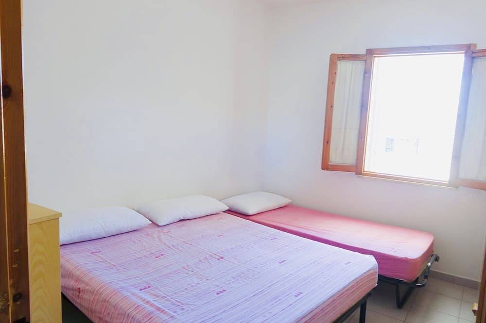 Entire apartment, Euforia two-room apartment for 2 to 4 people at 80 meters from the sea in Lido Marini, Gulf of Taranto